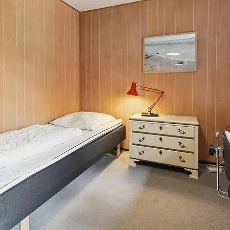 Christian - 3-5km From The Sea By Interhome